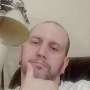 Meet your Posher, Robby